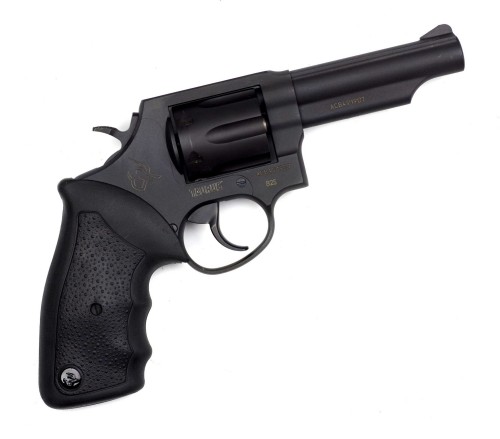 TAURUS 82S