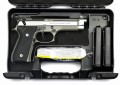 BERETTA 92FS INOX (USA) - zawartość walizki